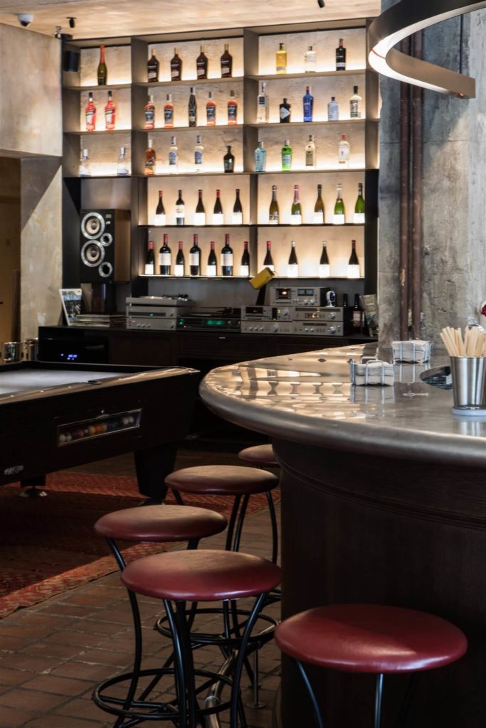 Bar Trafalgar: una taberna moderna en Chamberí - SERHS Projects, Proyectos  de restauración a medida